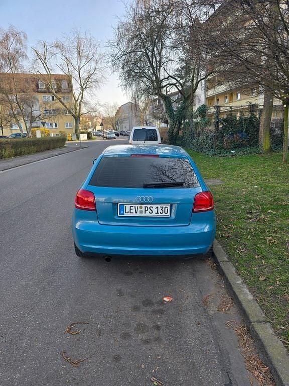 Gebraucht Audi A3 102 PS (75 kW) 2009 Blau Kleinwagen