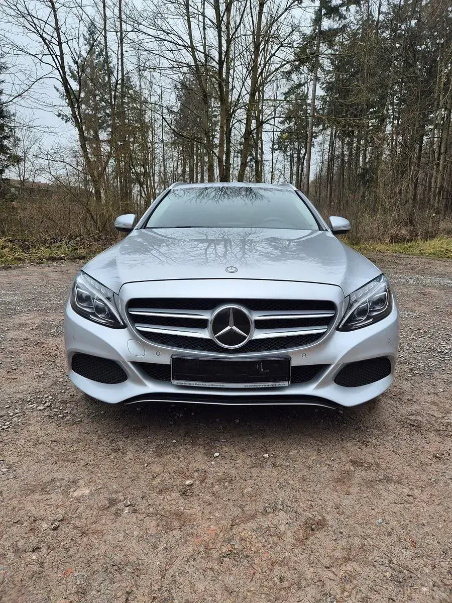 Gebraucht Mercedes C250 Avantgarde 204 PS (150 kW) 2015 Silber Kombi