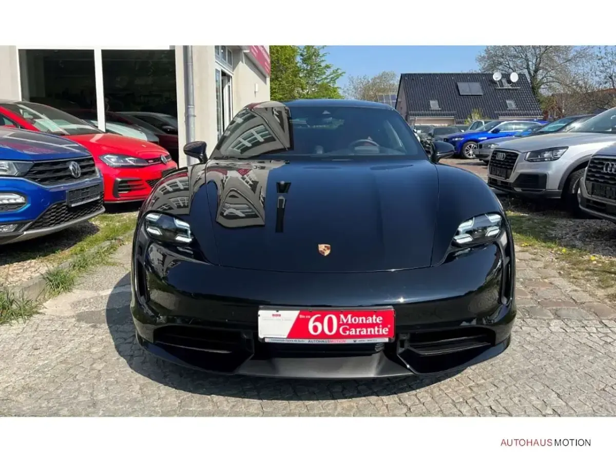 Gebraucht Porsche Taycan Turbo Chrono 500 kW (680 PS) 2024 Schwarz Limousine