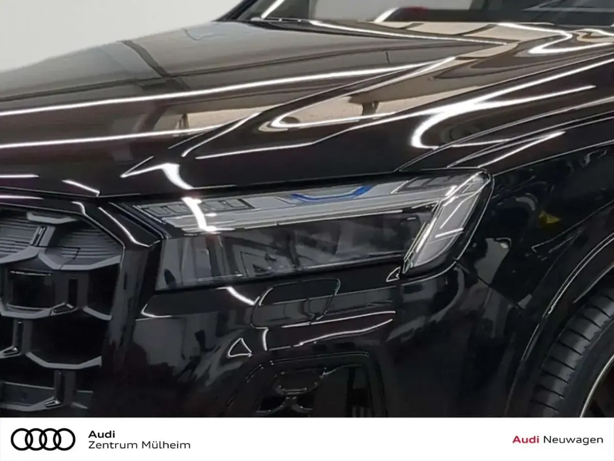 Gebraucht Audi Q7 S-Line 394 PS (289 kW) 2025 Mythosschwarz metallic SUV