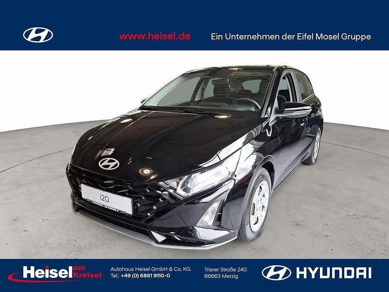 Schwarz Neu 2024 Hyundai i20 Select Limousine | 18.960 € (Guter Preis) - Bild 1/4