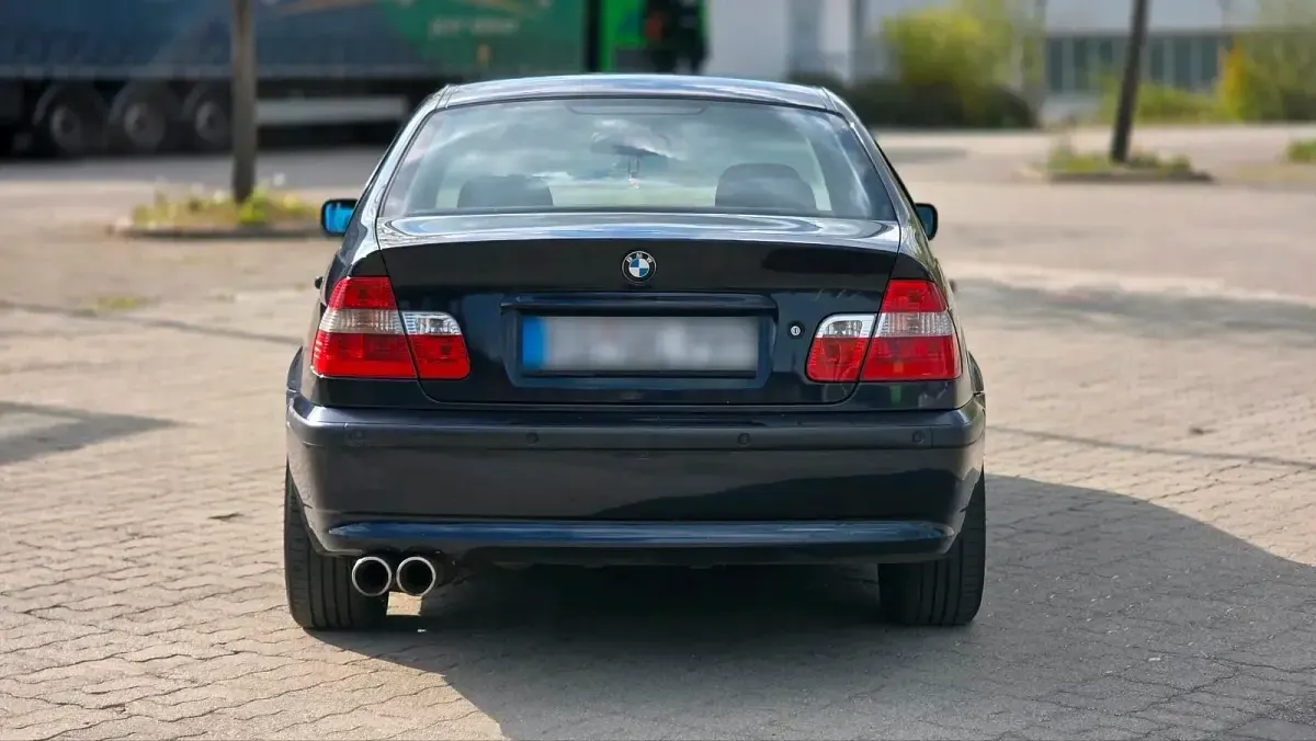 Second-hand BMW 02 140 CP (102 kW) 2003 Albastru Berlinǎ