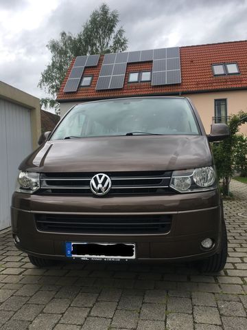 Braun Gebraucht 2012 VW T5 Comfortline Van | 17.600 € (Fairer Preis) - Bild 1/4