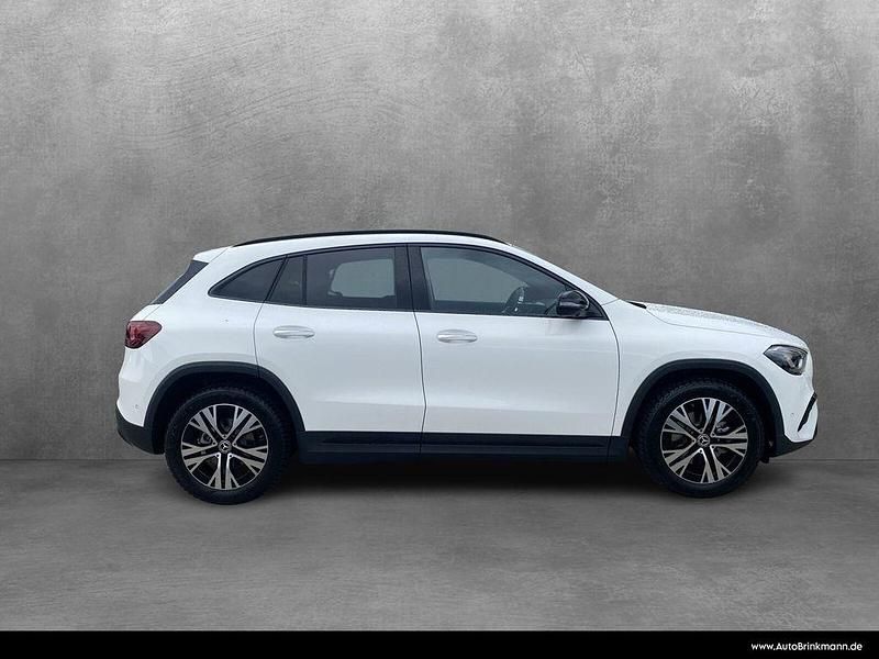 Gebraucht Mercedes GLA180 Progressive 136 PS (100 kW) 2025 Unilack polarweiß SUV