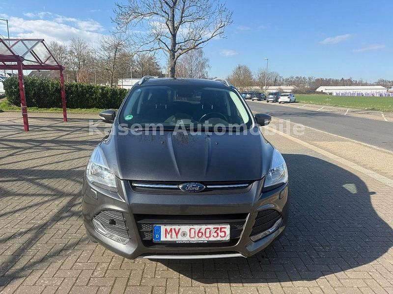 Gebraucht Ford Kuga SYNC Edition 150 PS (110 kW) 2016 SUV