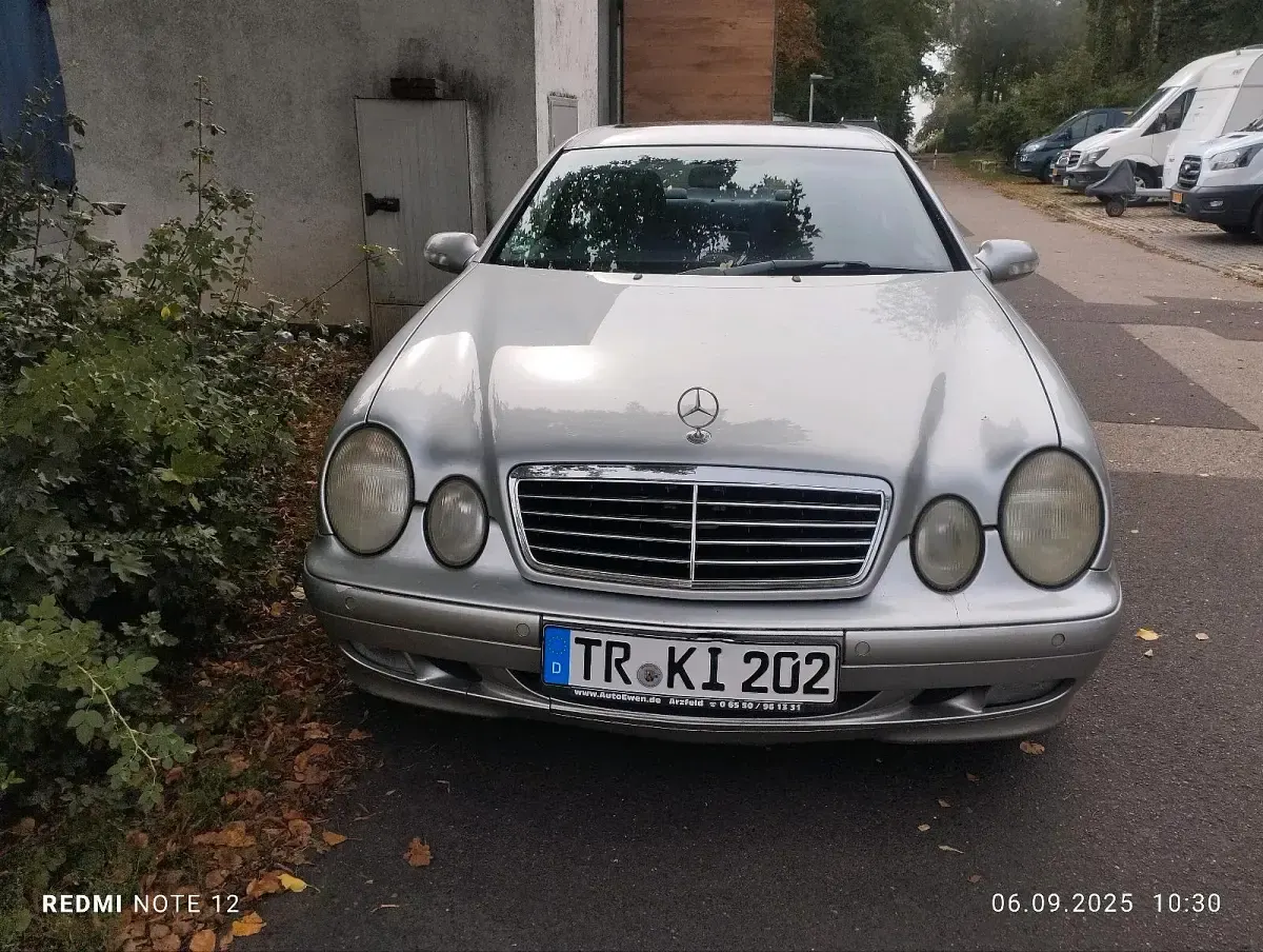 Gebraucht Mercedes CLK200 163 PS (119 kW) 2001 Silber Coupé