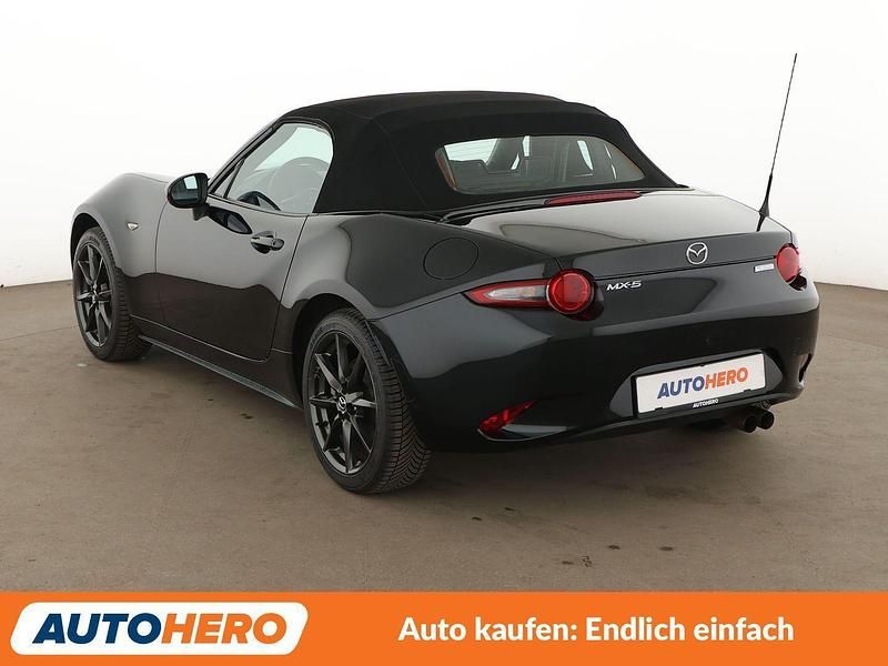 Gebraucht Mazda MX5 Exclusive-Line 160 PS (117 kW) 2016 Schwarz Cabrio