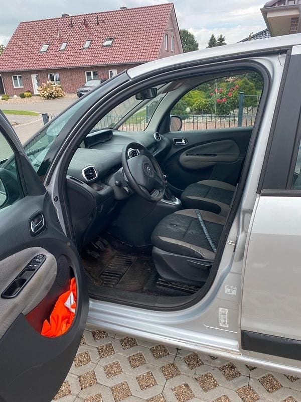 Silber Gebraucht 2010 Citroën C3 Kleinwagen | 1.400 € (Fairer Preis) - Bild 1/4
