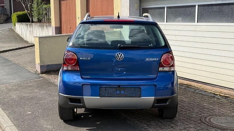 Gebraucht VW Polo Cross S 86 PS (63 kW) 2004 Blau Kleinwagen