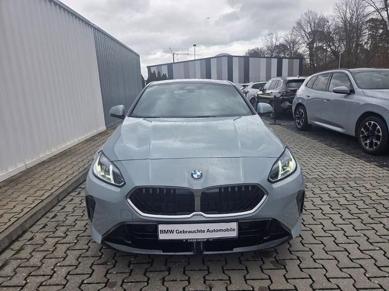 Gebraucht BMW 120 Performance 170 PS (125 kW) 2025 Grau Kleinwagen