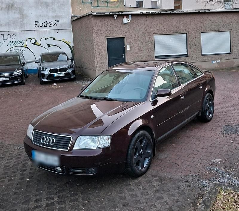 Gebraucht Audi A6 150 PS (110 kW) 2001 Rot Limousine