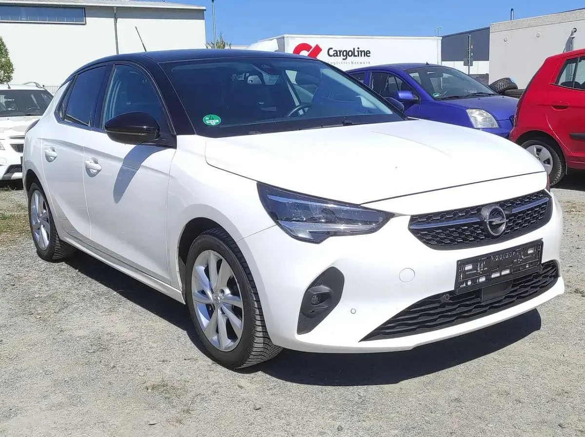 Usado Opel Corsa 75 HP (55 kW) 2021 Branco Citadino