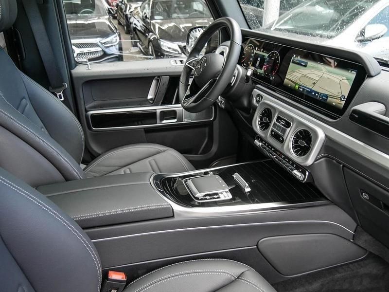 Gebraucht Mercedes G500 Exclusive 449 PS (330 kW) 2025 Grau g manufaktur monza grau m SUV