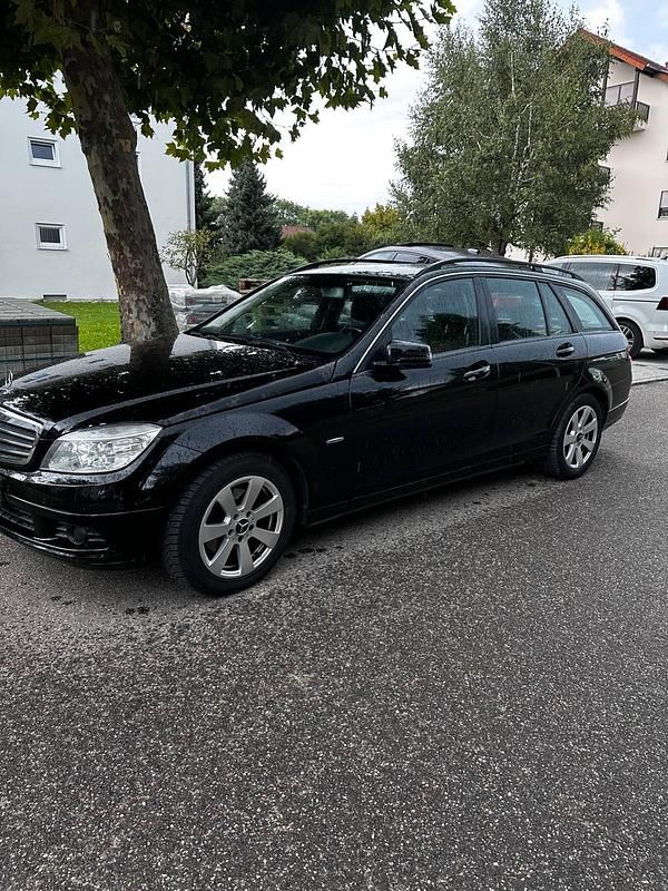 Schwarz Gebraucht 2010 Mercedes C220 Kombi | 3.000 € (Superpreis) - Bild 1/4