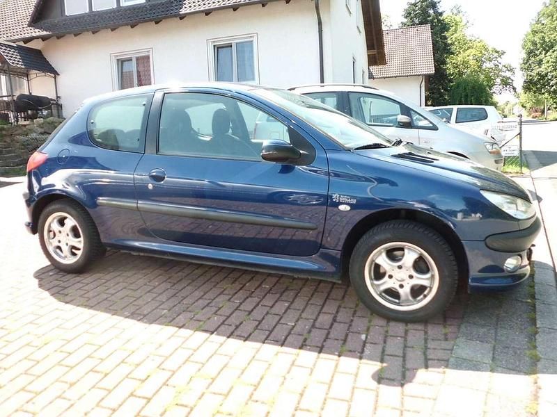 Gebraucht Peugeot 206 Filou 68 PS (50 kW) 2006 Lack blau montebello Kleinwagen