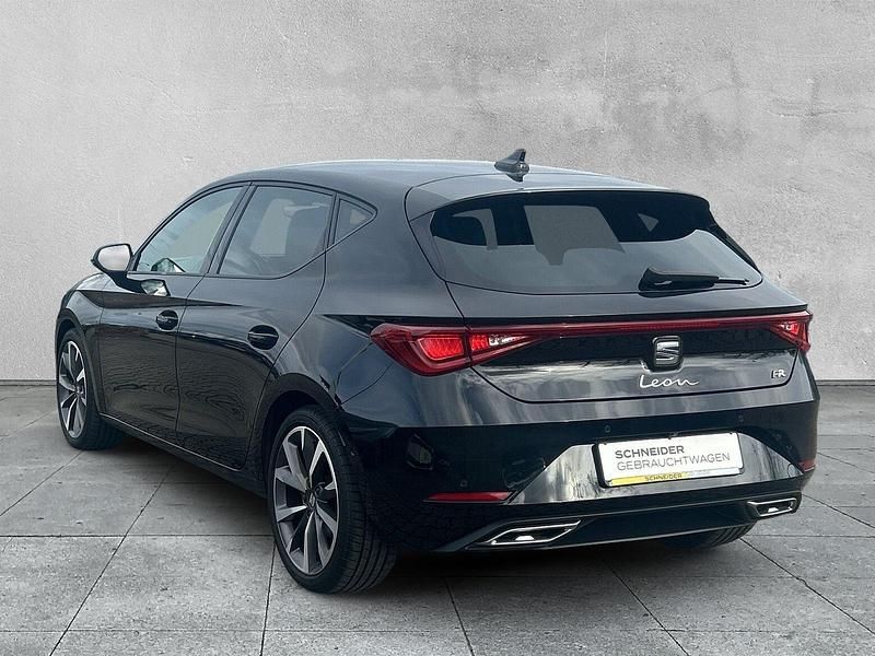 Gebraucht Seat Leon FR 150 PS (110 kW) 2022 Schwarz Limousine