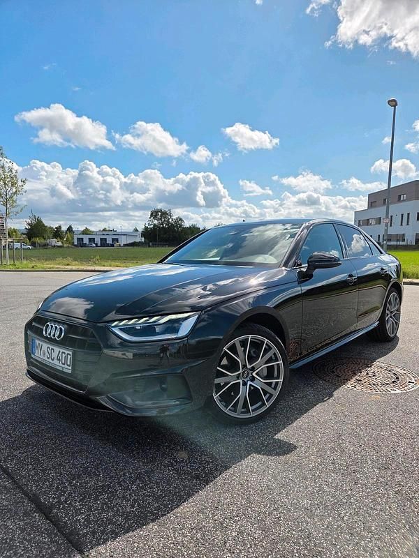 Schwarz Gebraucht 2020 Audi A4 Advanced Plus Limousine | 27.000 € (Teuer) - Bild 1/4