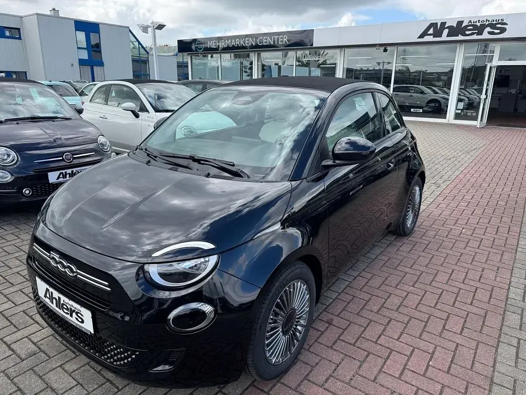 Neu Fiat 500C Icon 65 PS (47 kW) 2026 Schwarz Cabrio