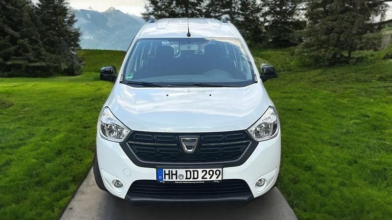 Weiß Gebraucht 2020 Dacia Dokker Comfort Van | 14.500 € (Superpreis) - Bild 1/4