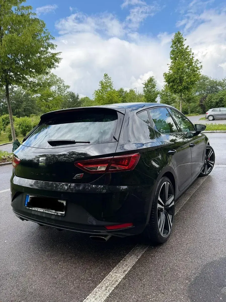 Gebraucht Seat Leon Cupra 290 290 PS (213 kW) 2016 Schwarz Limousine