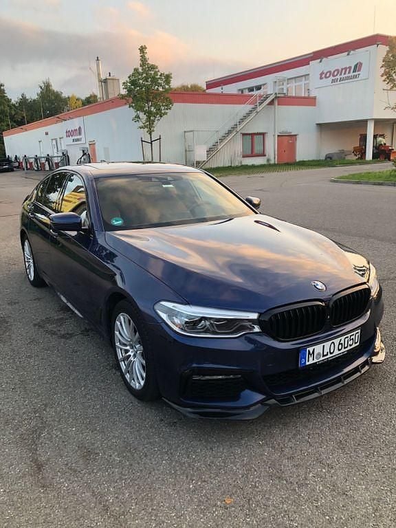 Blau Gebraucht 2018 BMW 530 Luxury Line Limousine | 24.900 € (Guter Preis) - Bild 1/4