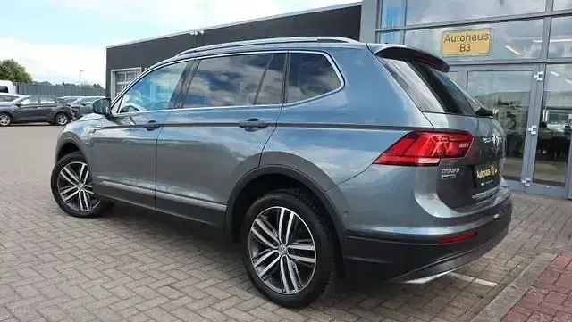Gebraucht VW Tiguan Allspace 150 PS (110 kW) 2019 Grau SUV