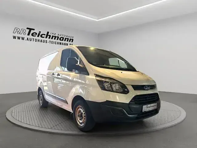 Gebraucht Ford Transit Custom 101 PS (74 kW) 2016 Frostweiß Van