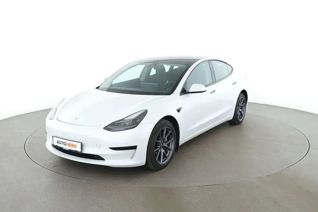 Gebraucht Tesla Model 3 Standard Range Plus 235 kW (320 PS) 2023 Limousine