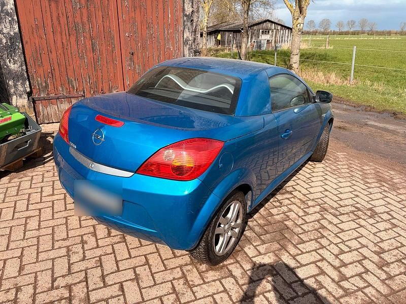 Second-hand Opel Tigra 2007 Albastru Cabrio