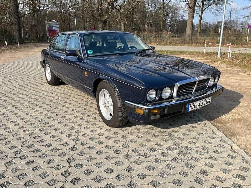 Używany Jaguar MK II S 222 KM (163 kW) 1994 Niebieski Sedan/Limuzyna