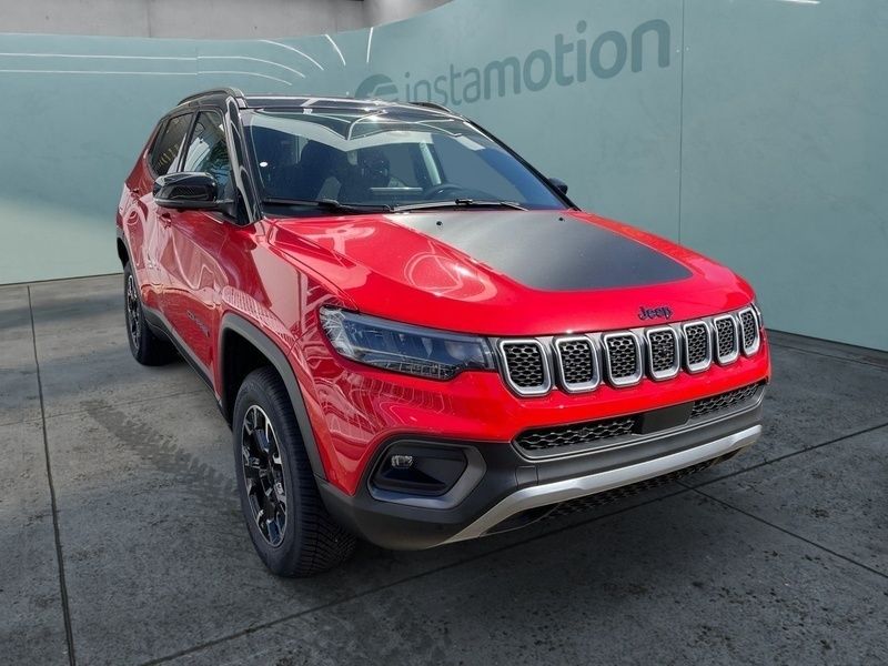 Rot Gebraucht 2023 Jeep Compass SUV | 42.190 € - Bild 1/4