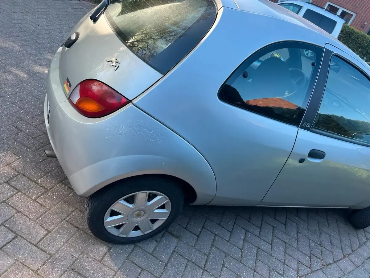 Usata Ford Ka 60 CV (44 kW) 2006 Grigio Utilitaria