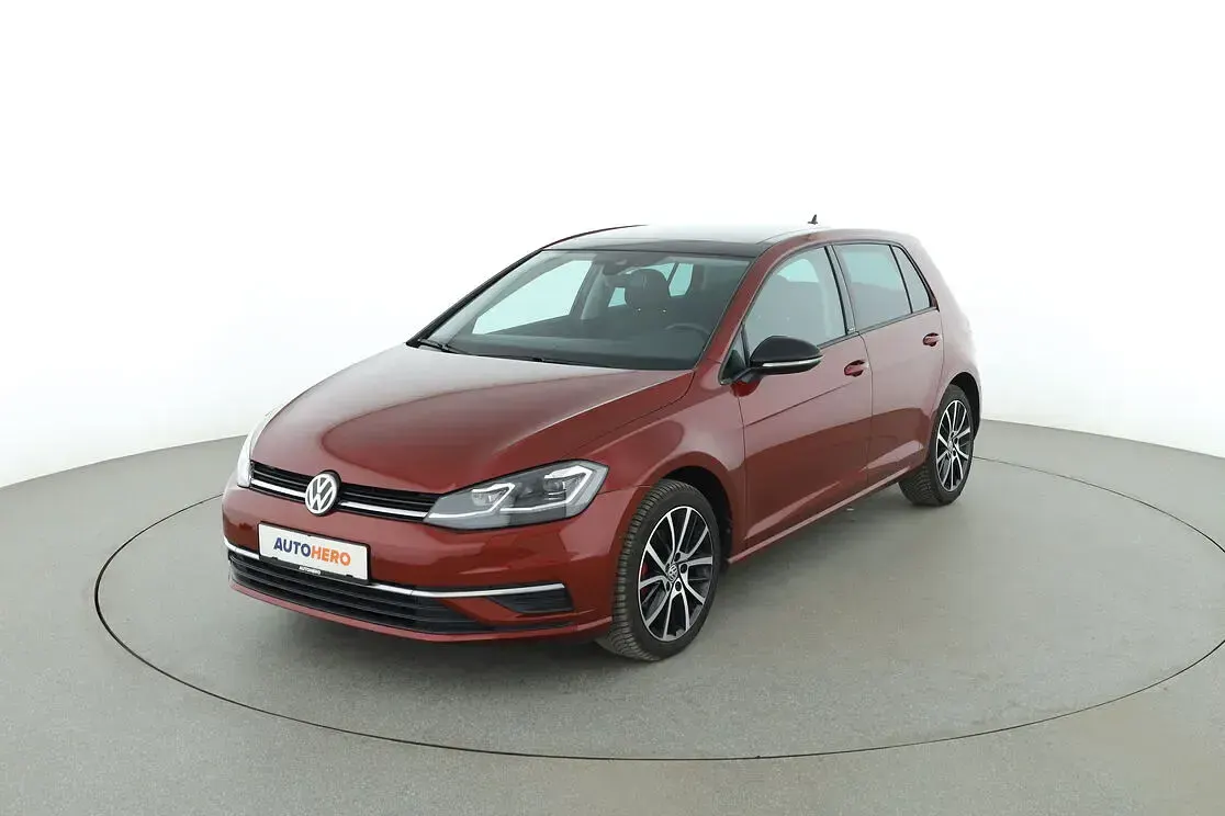 Gebraucht VW Golf VII IQ Drive 2019 Limousine