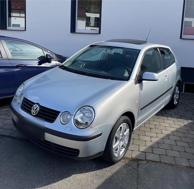 Gebraucht VW Polo 75 PS (55 kW) 2002 Silber Kleinwagen