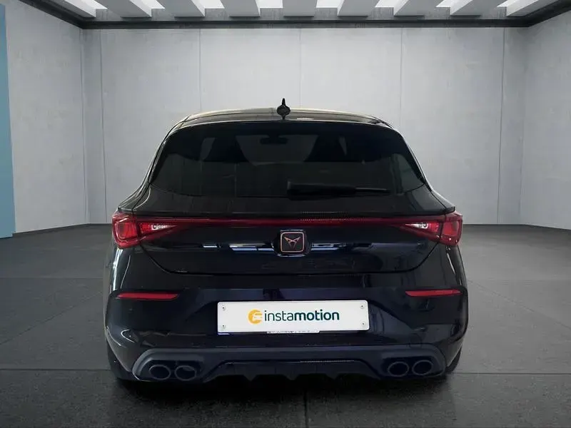 Używany Cupra Leon 300 KM (220 kW) 2024 Czarny Hatchback