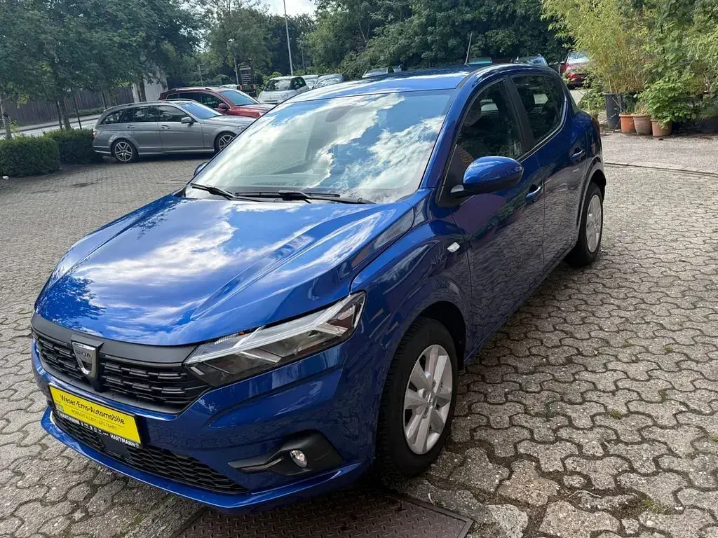 Gebraucht Dacia Sandero 91 PS (66 kW) 2022 Blau Limousine