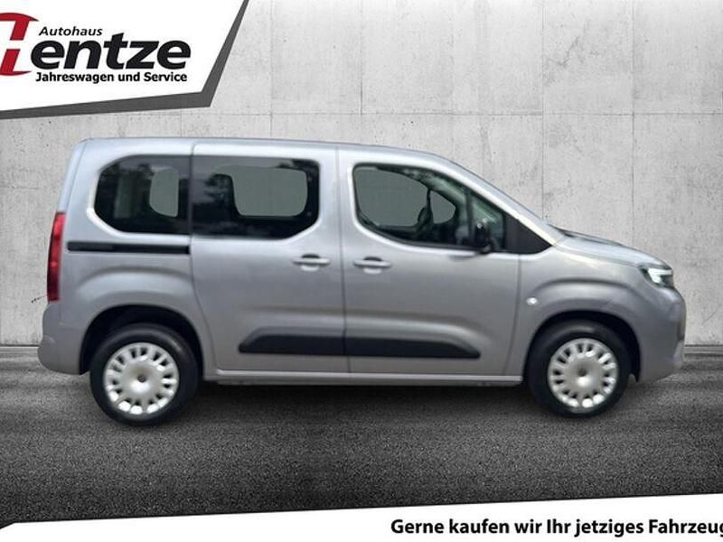 Second-hand Opel Combo 101 CP (74 kW) 2024 Gri Monovolum