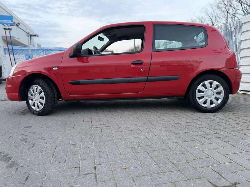 Gebraucht Renault Clio II Authentique 58 PS (42 kW) 2008 Limousine