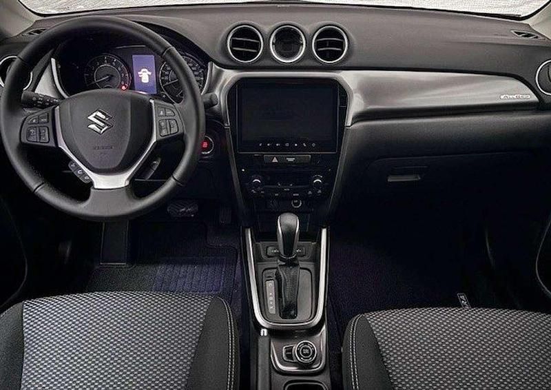 Neu Suzuki Vitara Comfort 110 PS (80 kW) 2025 Savannah ivory / cosmic black SUV