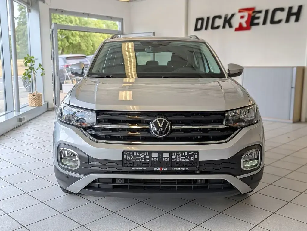 Gebraucht VW T-Cross Active 110 PS (80 kW) 2022 Silber SUV