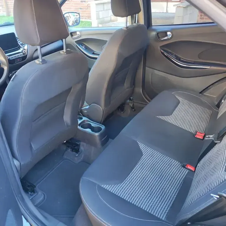 Usata Ford Ka 86 CV (63 kW) 2019 Nero Berlina
