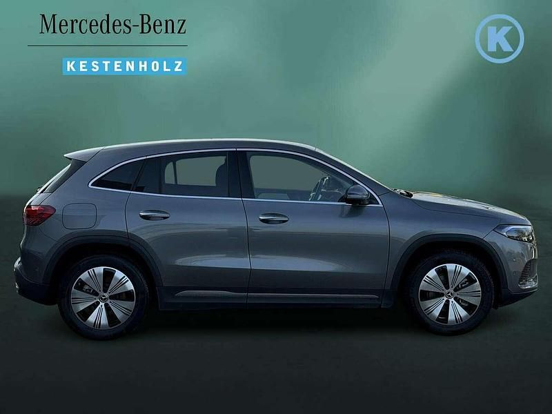 Gebraucht Mercedes EQA300 Progressive 130 kW (177 PS) 2025 Grau SUV