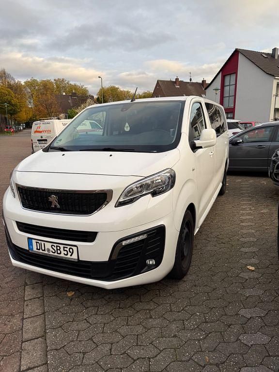 Weiß Gebraucht 2019 Peugeot Traveller Active Van | 19.000 € (Guter Preis) - Bild 1/4