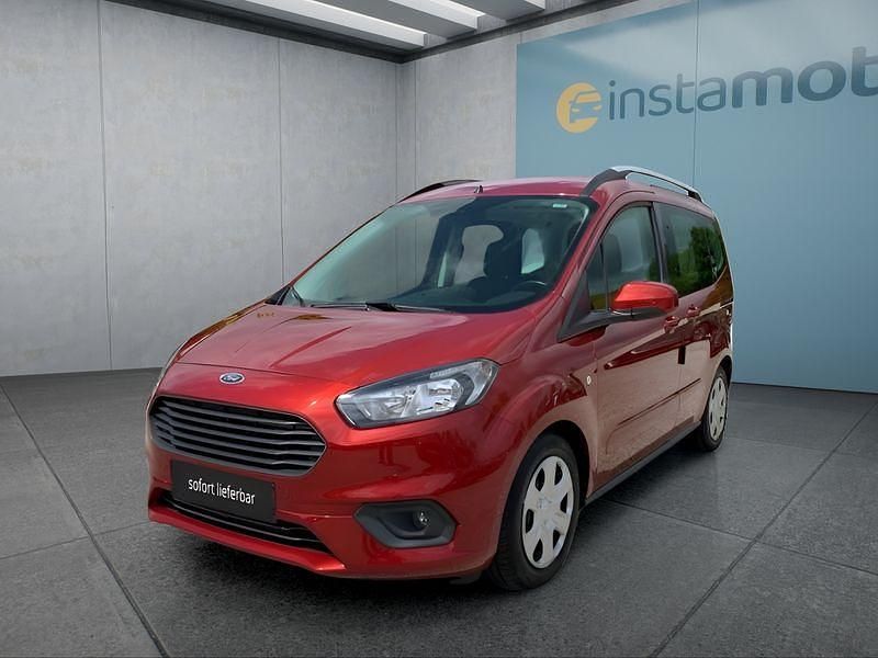 Rot Gebraucht 2018 Ford Tourneo Courier Van / Kleinbus | 15.399 € - Bild 1/4