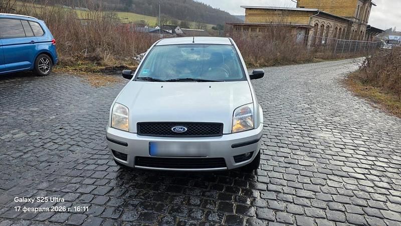 Gebraucht Ford Fusion 2004 Grau Kleinwagen