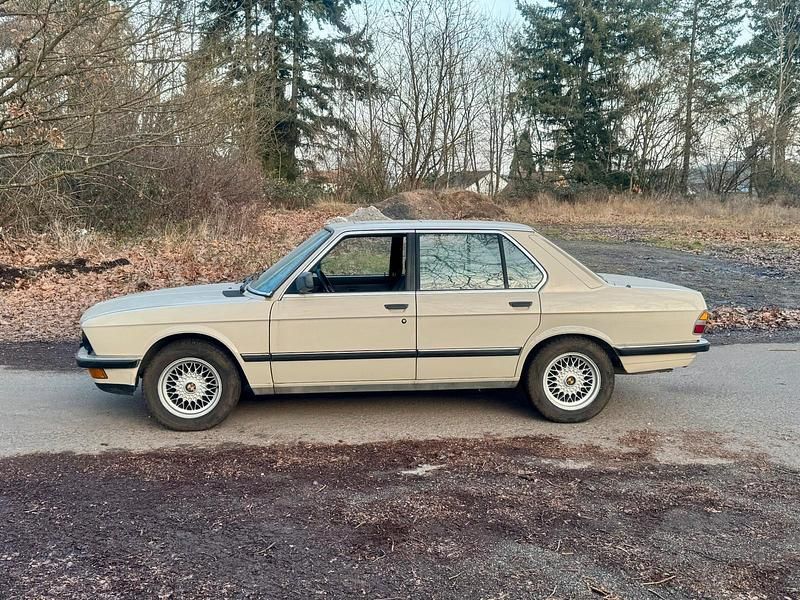 Gebraucht 1986 BMW 524 Limousine | 6.999 € - Bild 1/4
