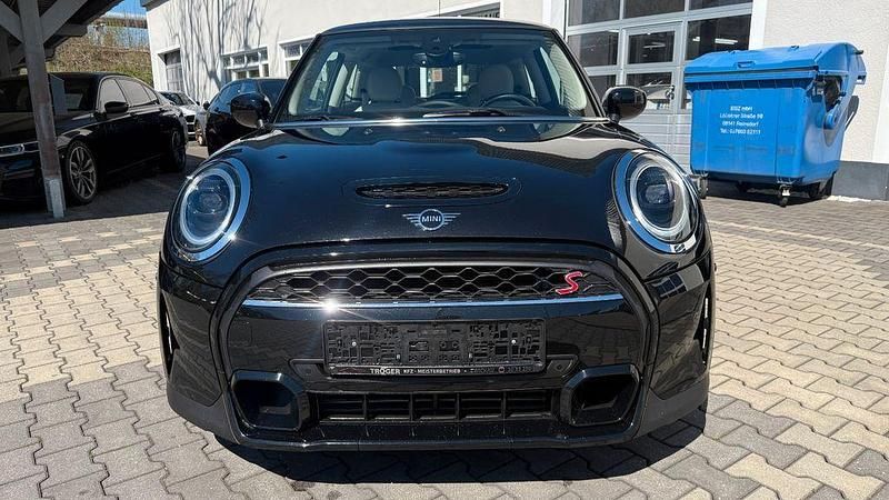 Gebraucht Mini Cooper S 178 PS (130 kW) 2021 Schwarz Kleinwagen