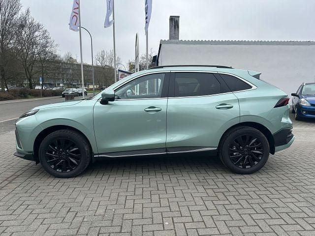 Neu DFSK Forthing 5 177 PS (130 kW) 2026 M4 grün SUV