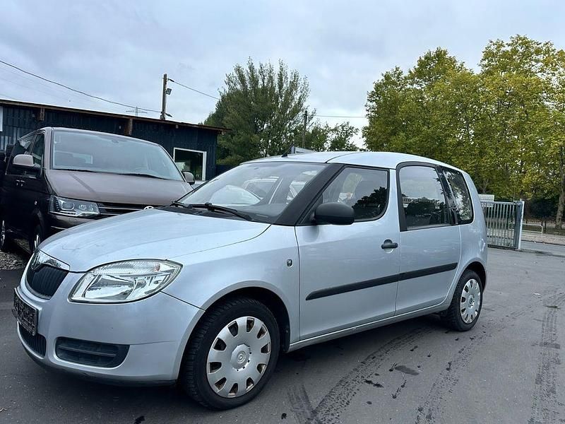 Silber Gebraucht 2009 Skoda Roomster Plus Edition Kombi | 2.499 € (Guter Preis) - Bild 1/4