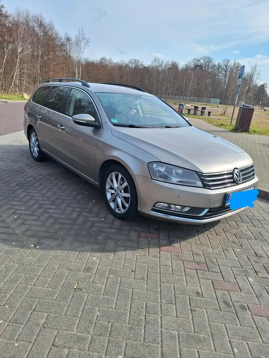Gebraucht VW Passat 140 PS (102 kW) 2014 Grau Kombi